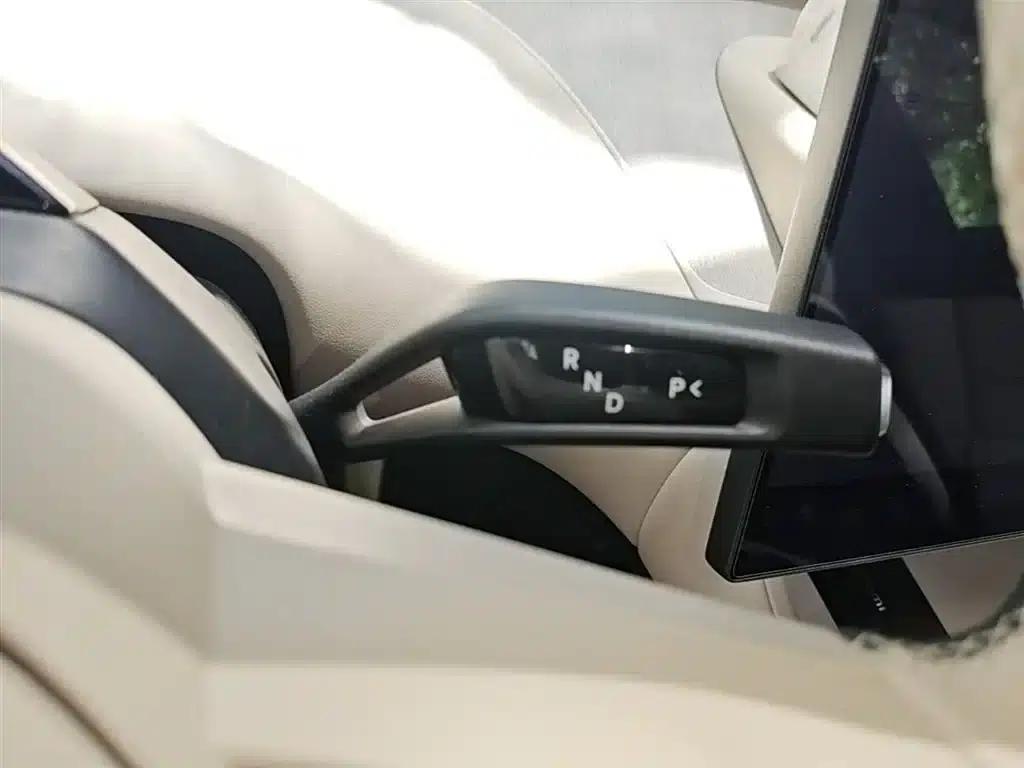 Xiaomi YU7 2025 Model - Long Battery Life Rear-Wheel Drive Edition — миниатюра 14