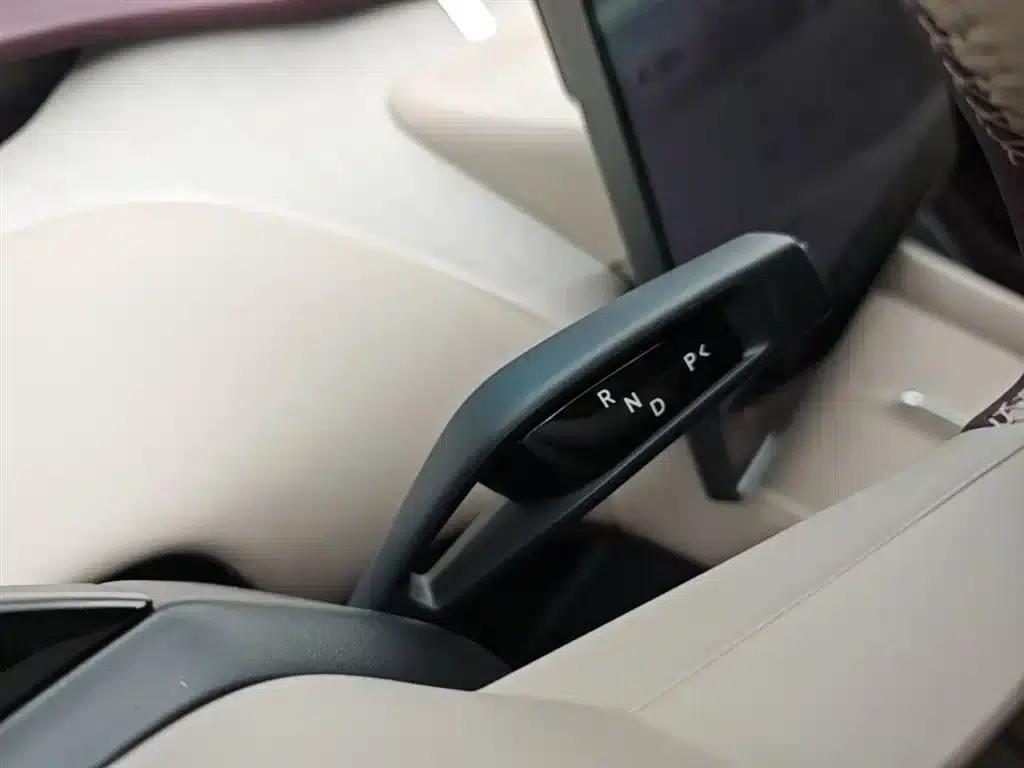 Xiaomi YU7 2025 Model - Long Battery Life Rear-Wheel Drive Edition — миниатюра 14