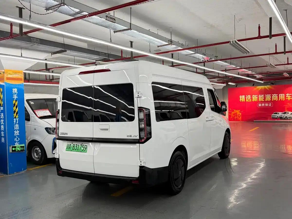 2024 Long Range Super VAN, Short Wheelbase, Mid-Roof, 66kWh — миниатюра 5
