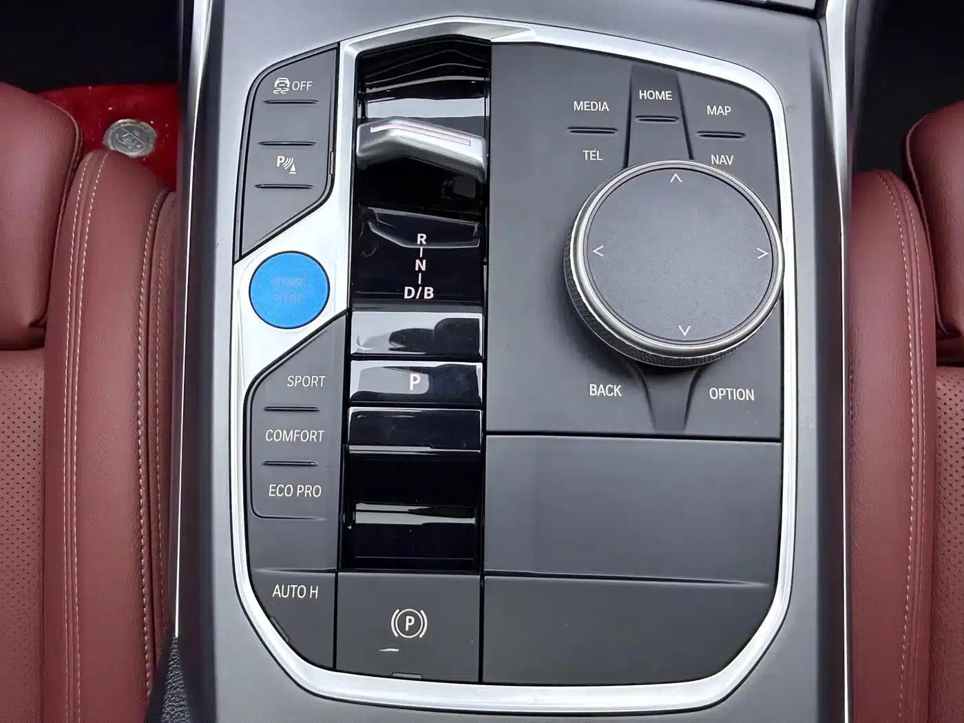 BMW i3 2025 eDrive 35 L — миниатюра 11
