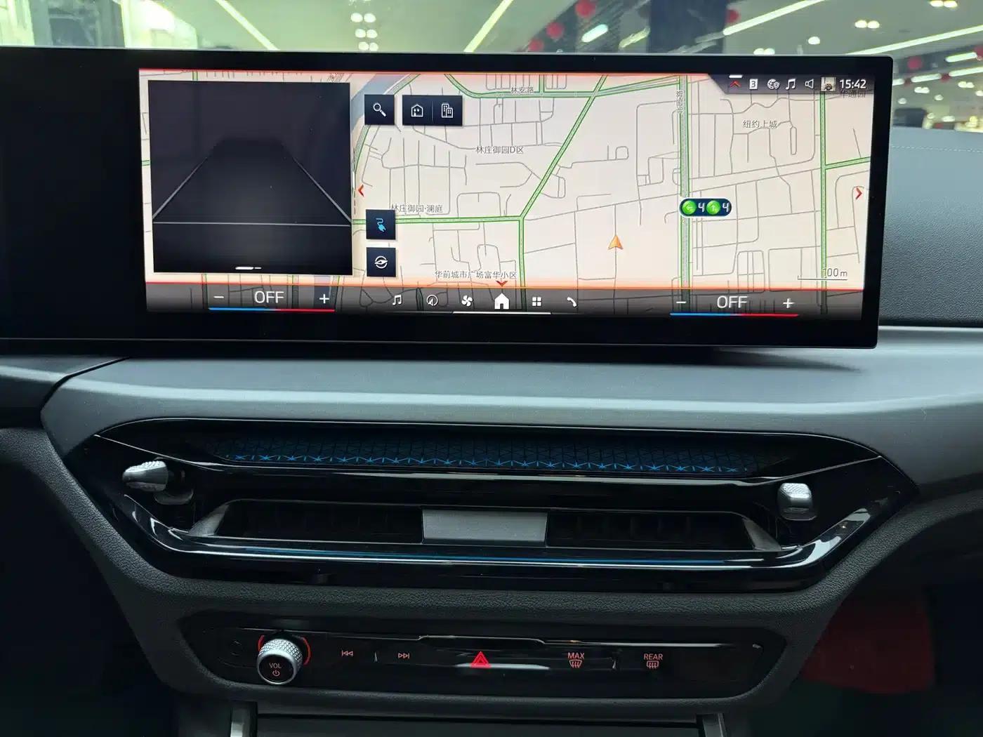 BMW i3 2025 eDrive 35 L — миниатюра 16