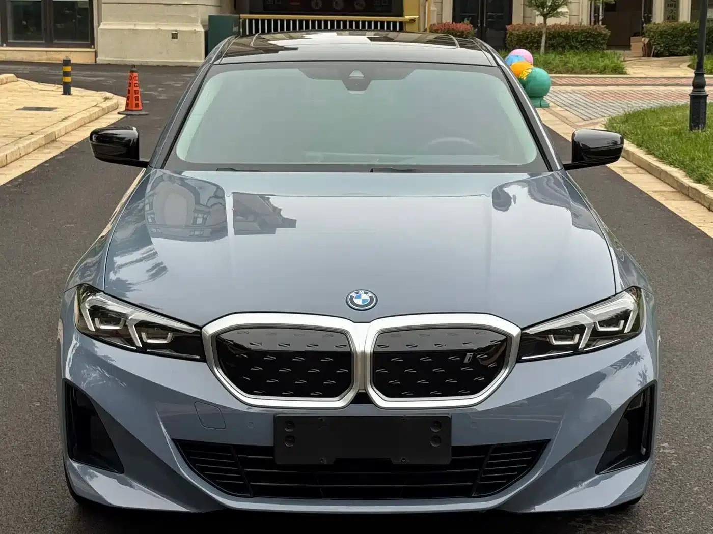 BMW i3 2024 eDrive 35L — миниатюра 2