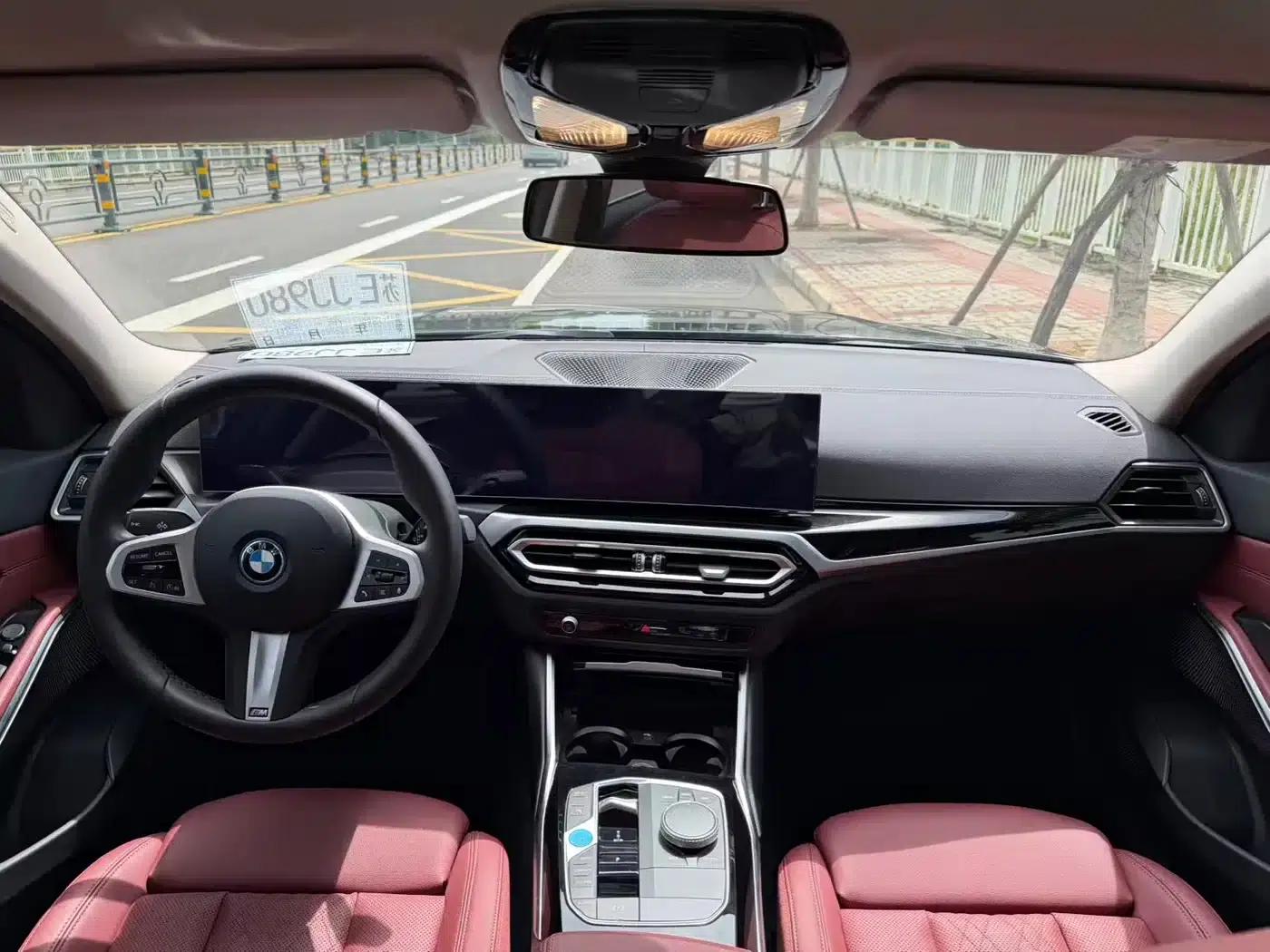 BMW i3 2022 eDrive 35L — миниатюра 4