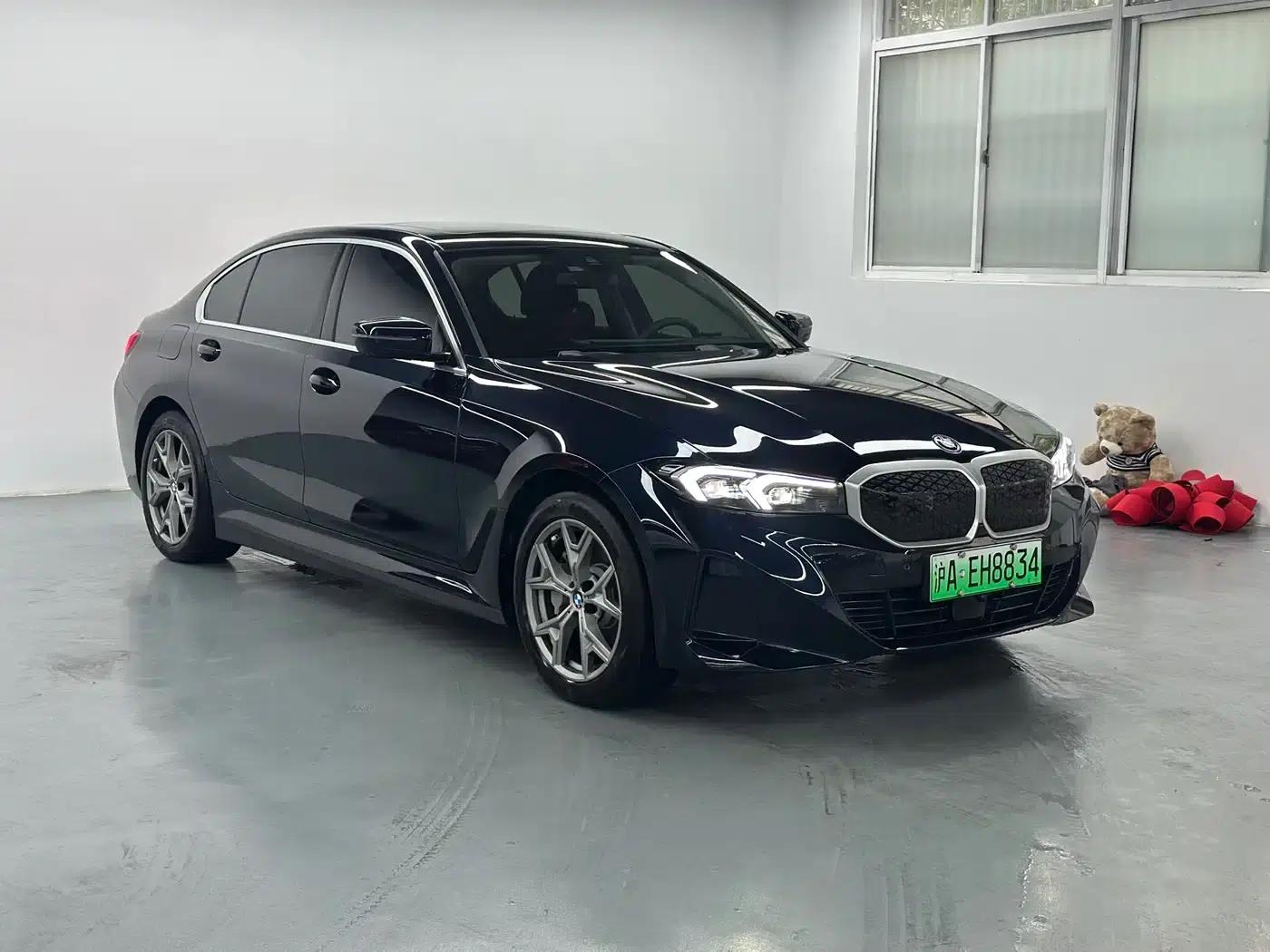 BMW i3 2025 eDrive 35 L — миниатюра 3