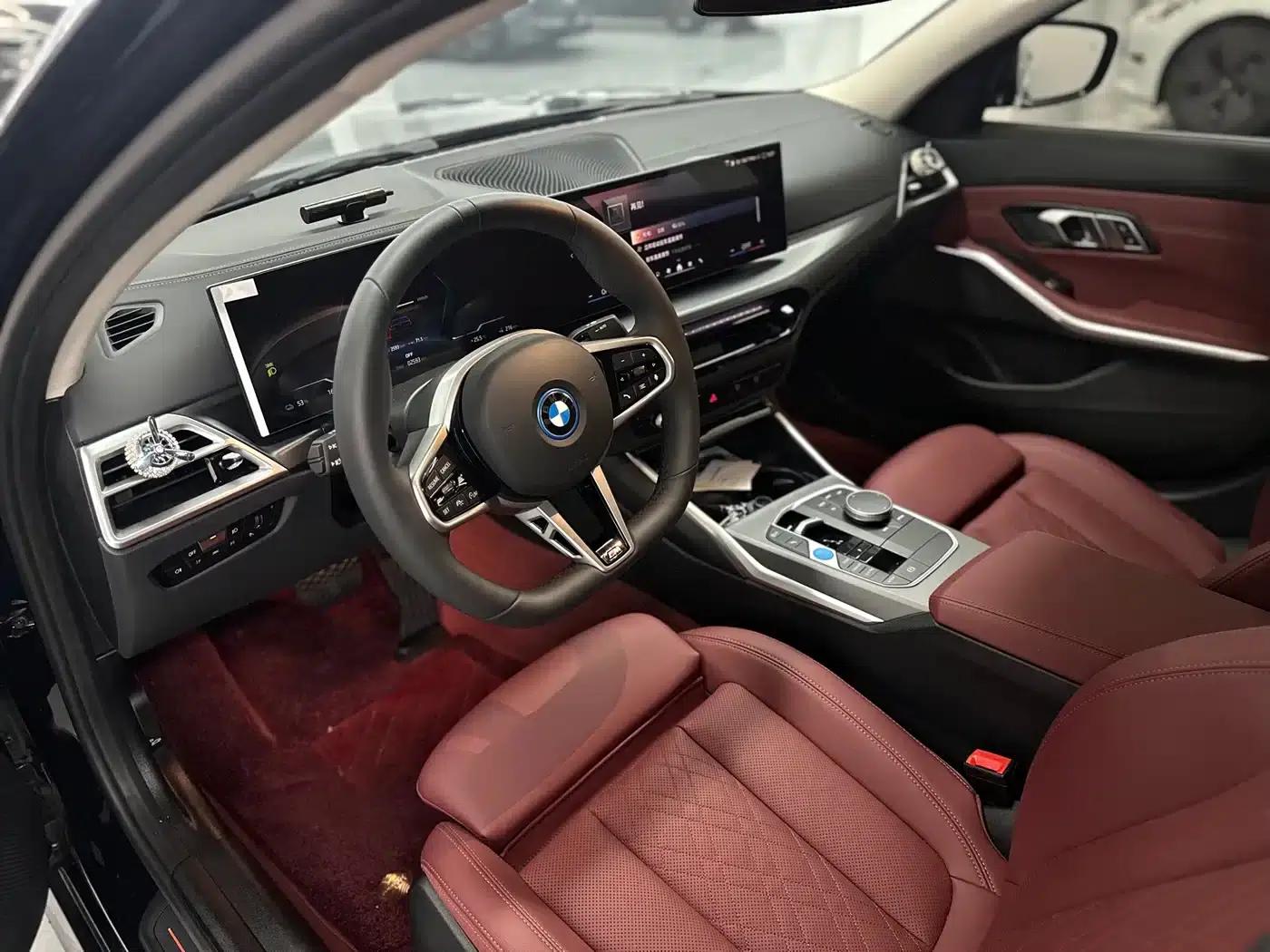 BMW i3 2025 eDrive 35 L — миниатюра 4