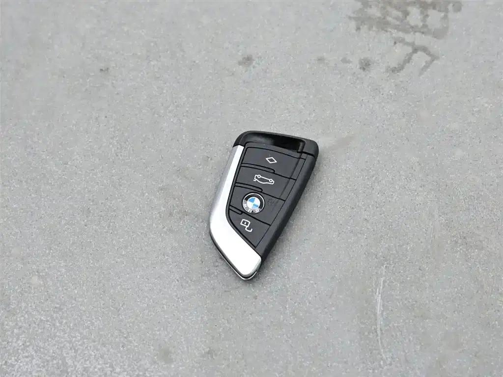 BMW i3 2022 eDrive 35L — миниатюра 12