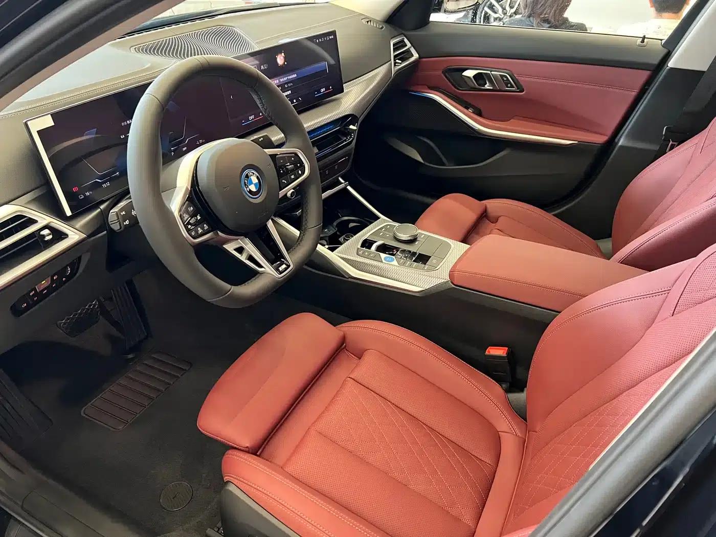 BMW i3 2026 eDrive 40 L Shadow Edition — миниатюра 8