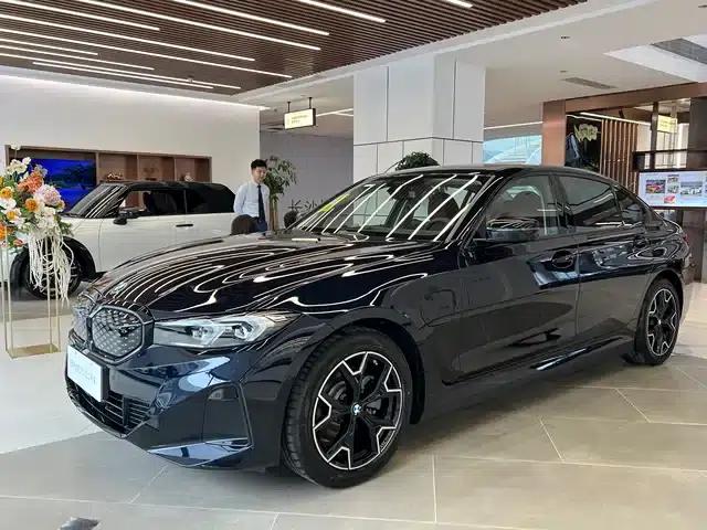 BMW i3 2026 eDrive 40 L Shadow Edition