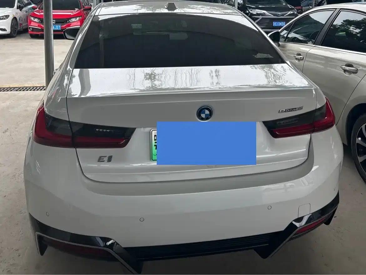 BMW i3 2022 eDrive 35L — миниатюра 14