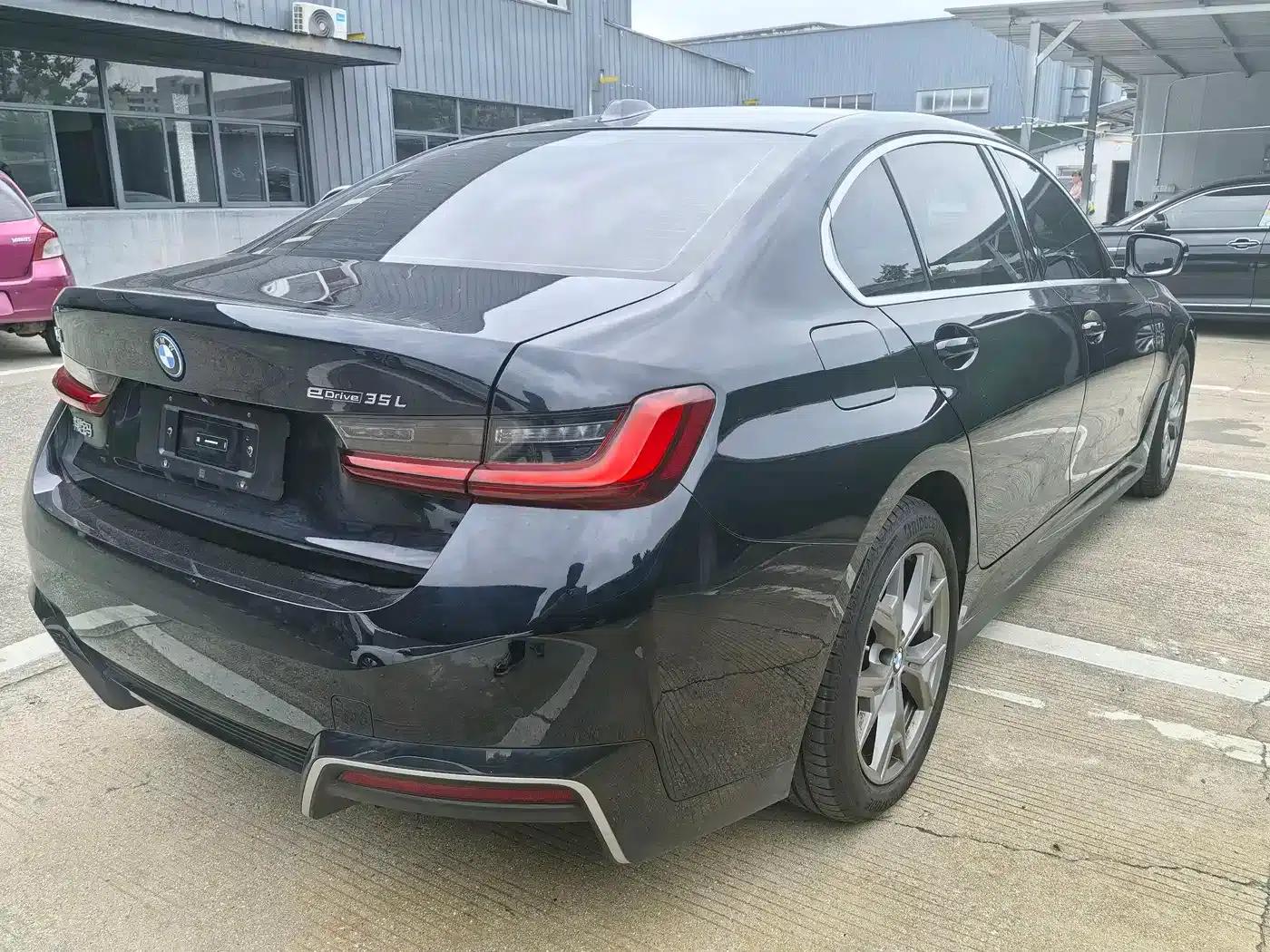 BMW i3 2024 eDrive 35L — миниатюра 13