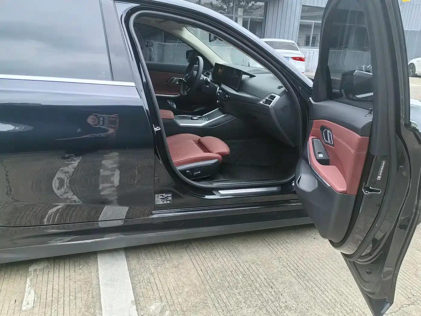 BMW i3 2024 eDrive 35L — миниатюра 4