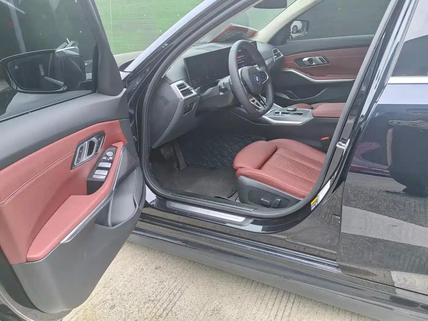 BMW i3 2024 eDrive 35L — миниатюра 6