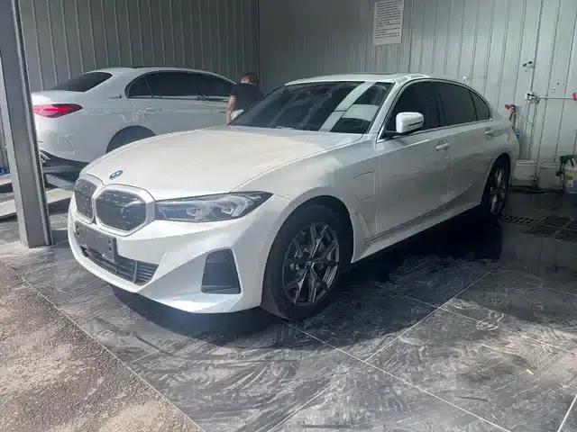 BMW i3 2024 eDrive 35L