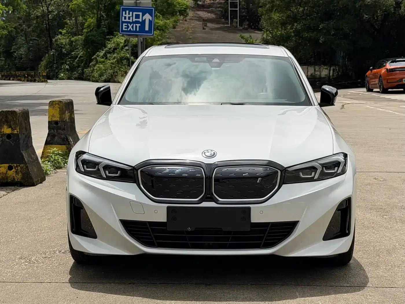 BMW i3 2024 eDrive 40 L Shadow Edition — миниатюра 13