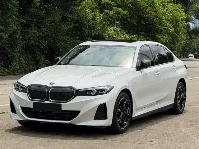 BMW i3 2024 eDrive 40 L Shadow Edition