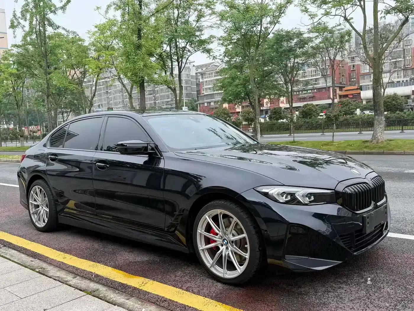BMW i3 2024 eDrive 40 L Shadow Edition — миниатюра 3
