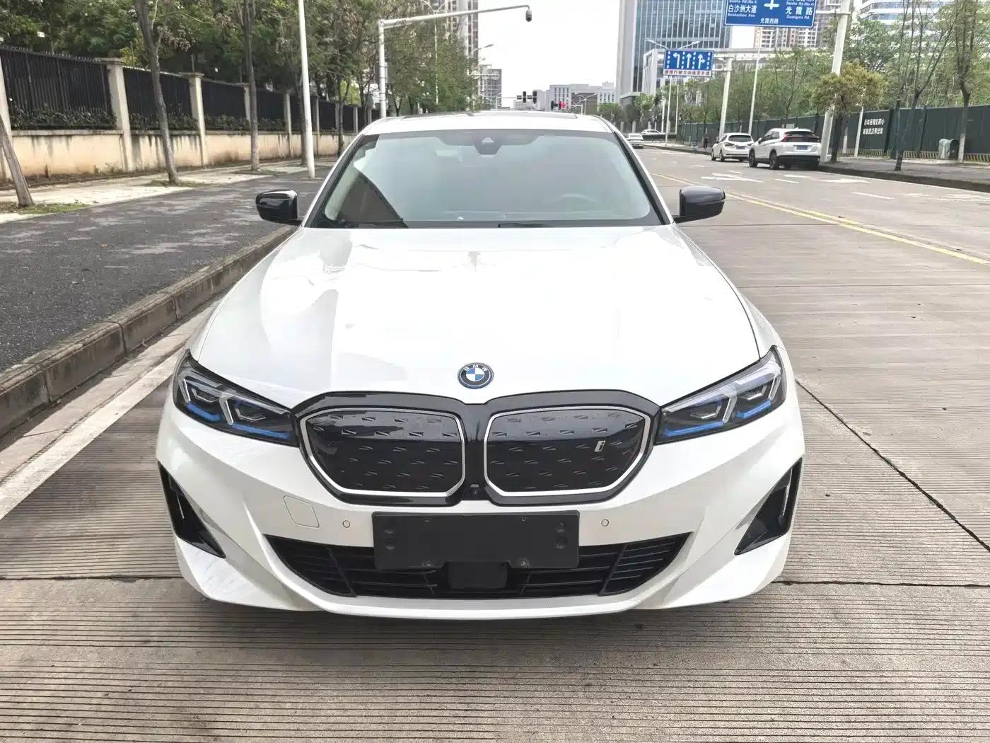 BMW i3 2024 eDrive 40 L Shadow Sport Package — миниатюра 2