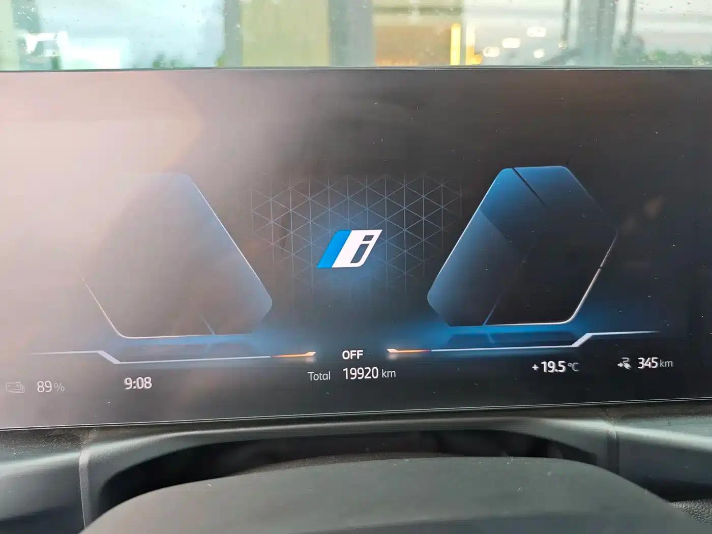 BMW i3 2025 eDrive 40 L Shadow Edition — миниатюра 5