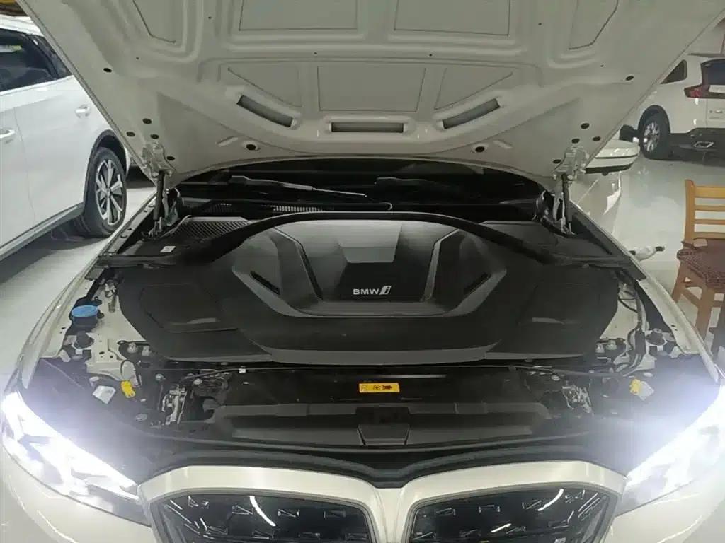 BMW i3 2024 eDrive 35L — миниатюра 20