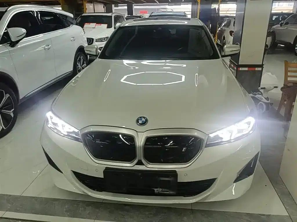 BMW i3 2024 eDrive 35L — миниатюра 3