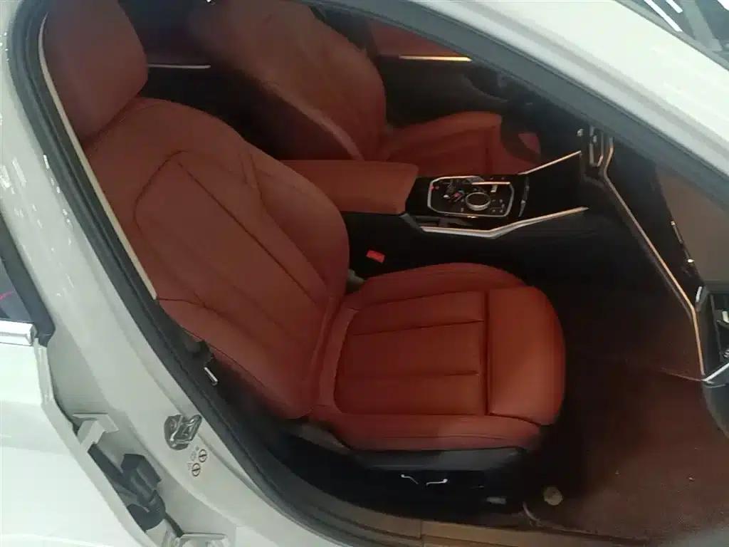 BMW i3 2024 eDrive 35L — миниатюра 25