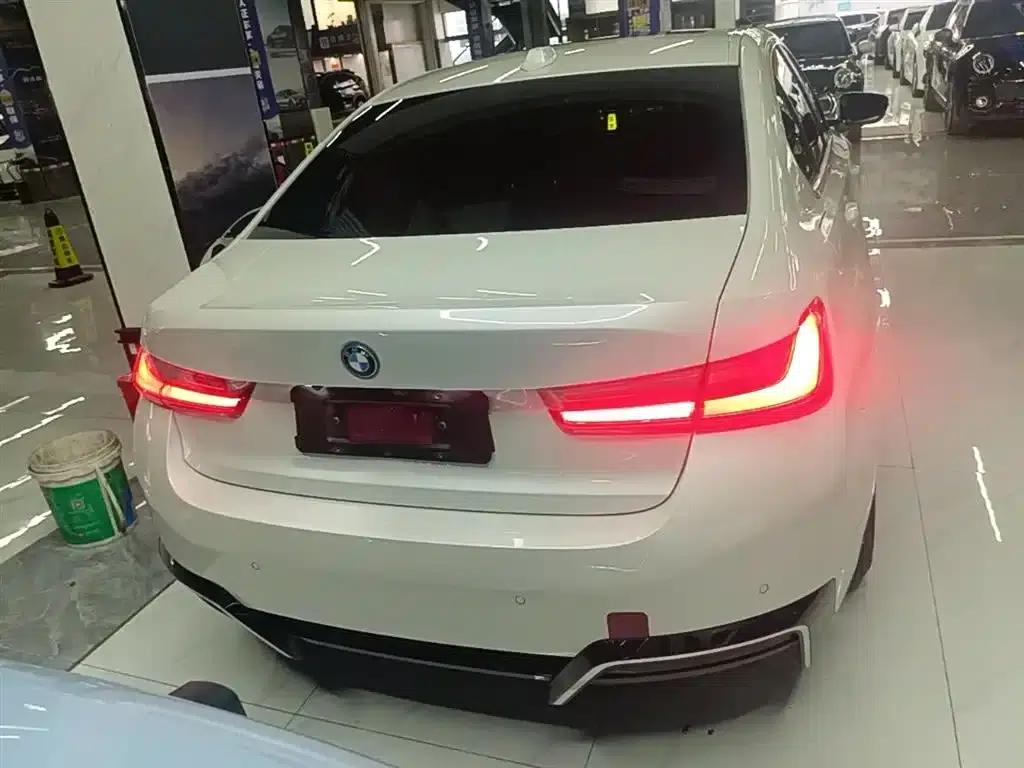 BMW i3 2024 eDrive 35L — миниатюра 6