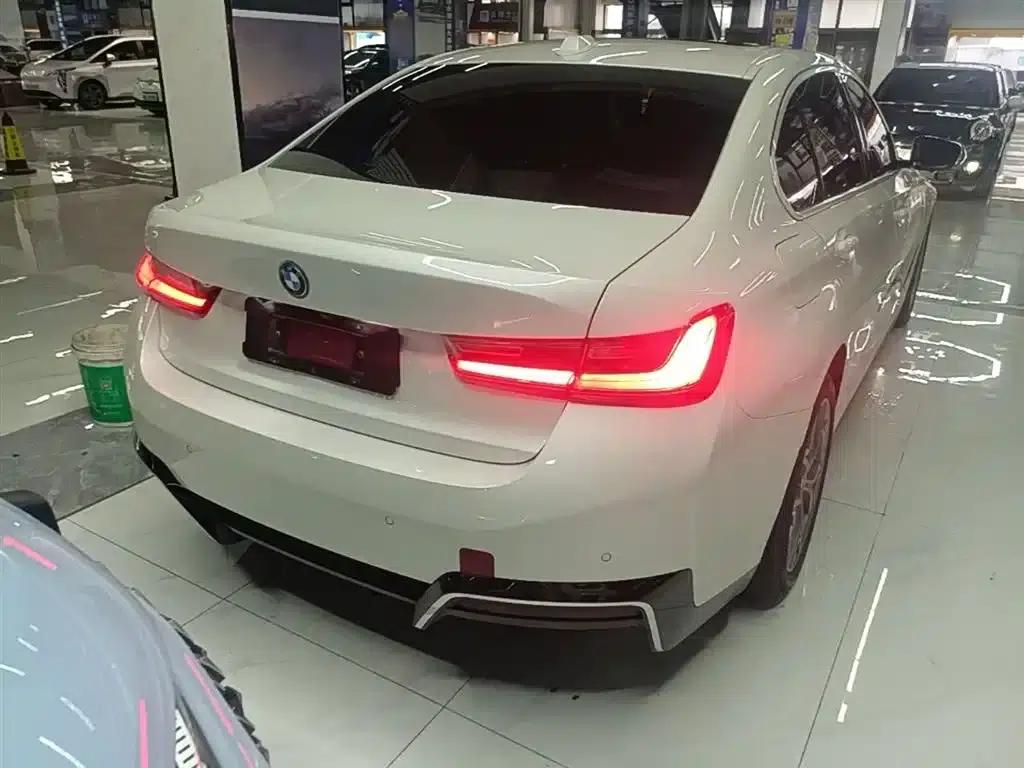 BMW i3 2024 eDrive 35L — миниатюра 7