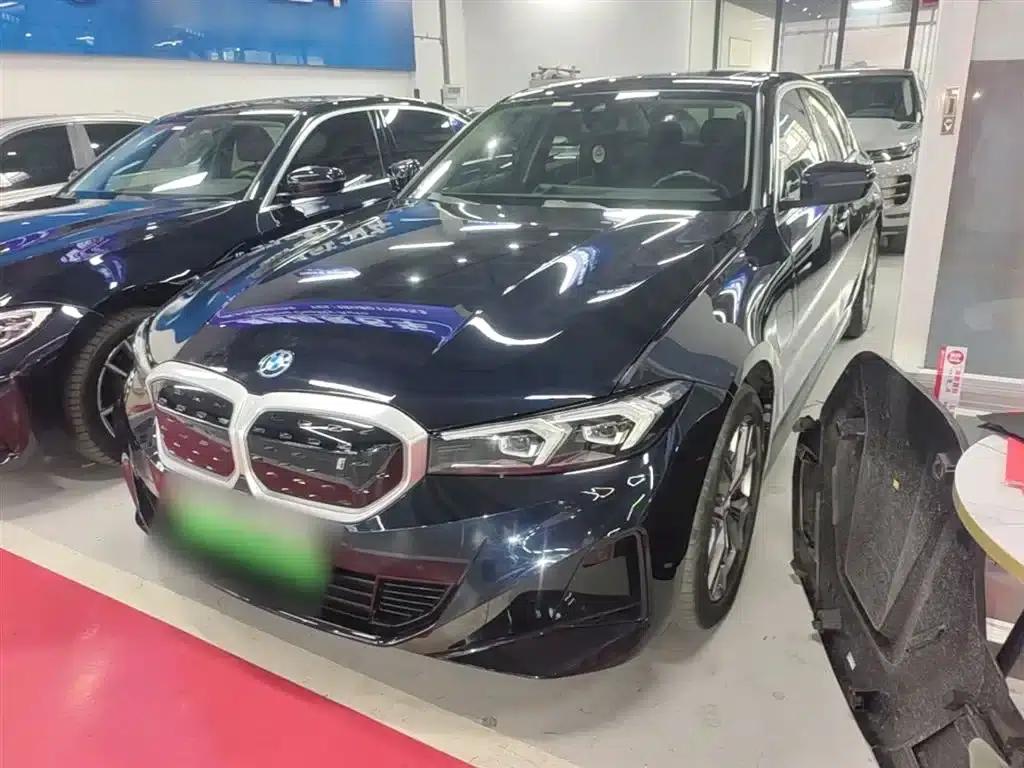 BMW i3 2022 eDrive 35L — миниатюра 2
