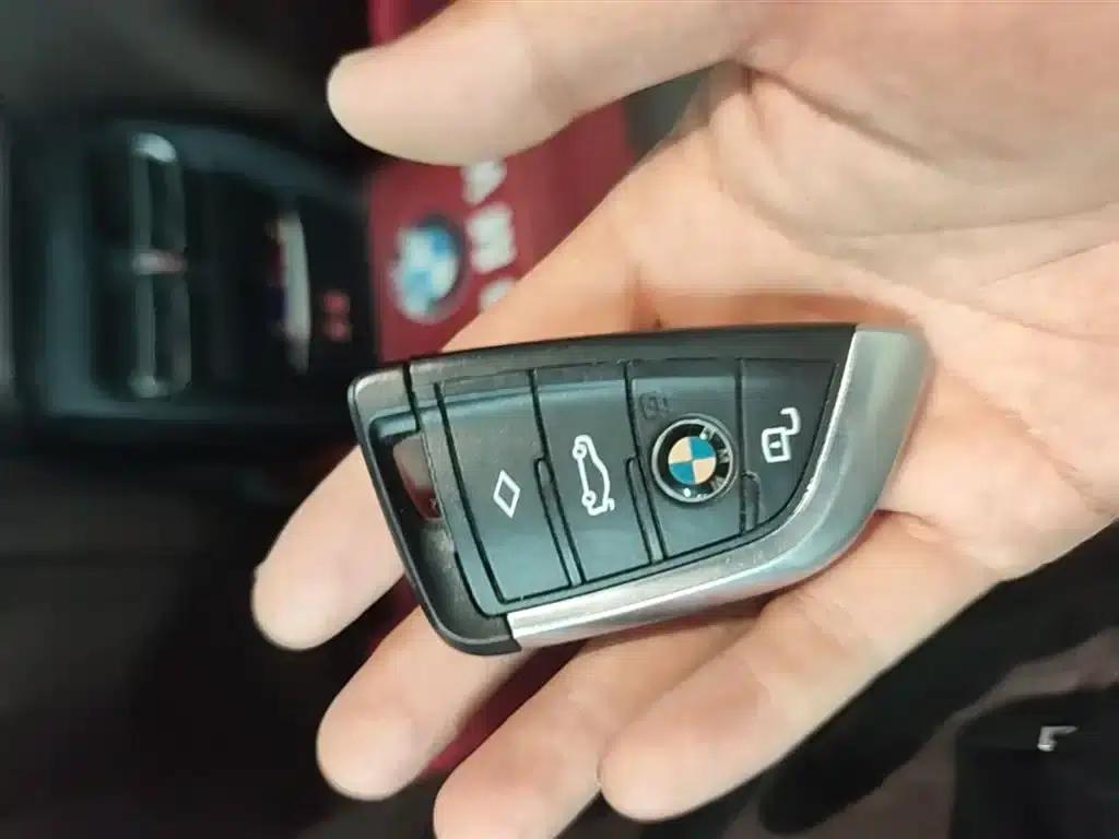 BMW i3 2022 eDrive 35L — миниатюра 17