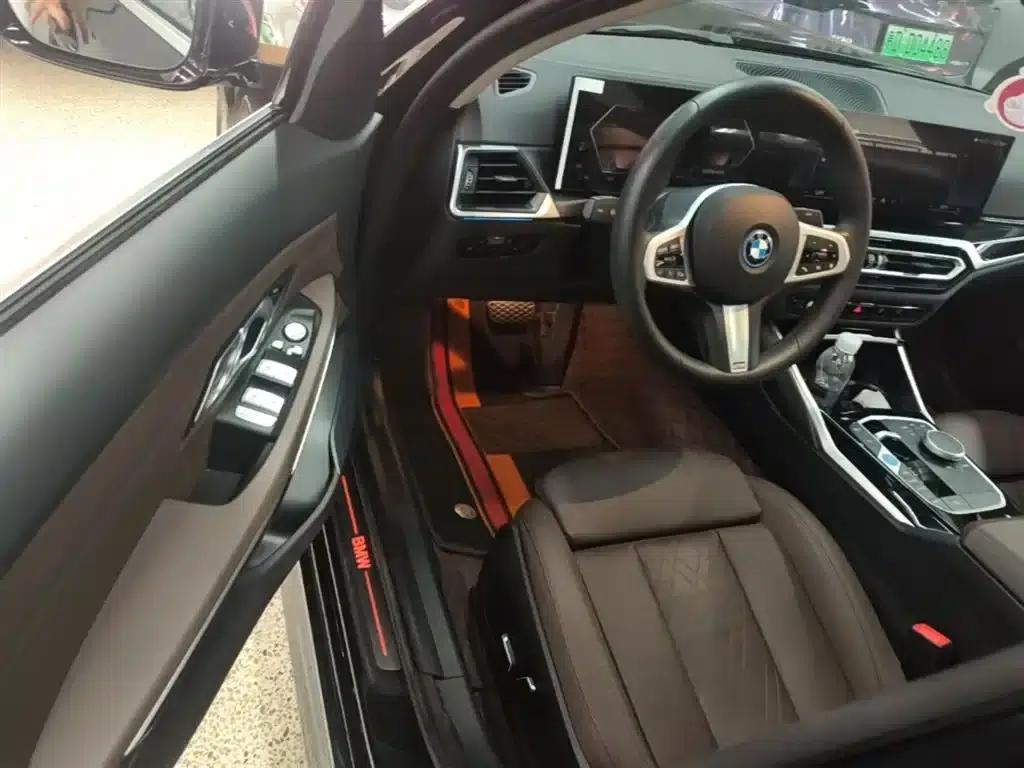 BMW i3 2024 eDrive 35L — миниатюра 16