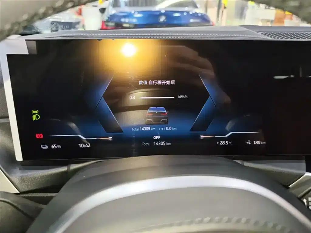 BMW i3 2022 eDrive 35L — миниатюра 12