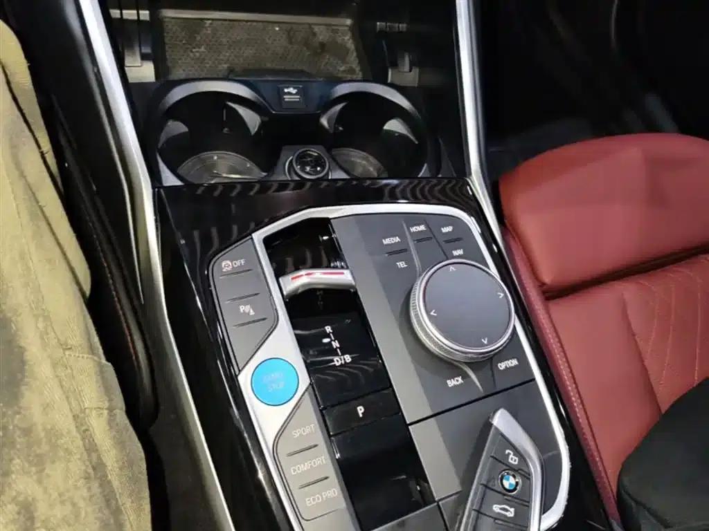BMW i3 2022 eDrive 35L — миниатюра 14