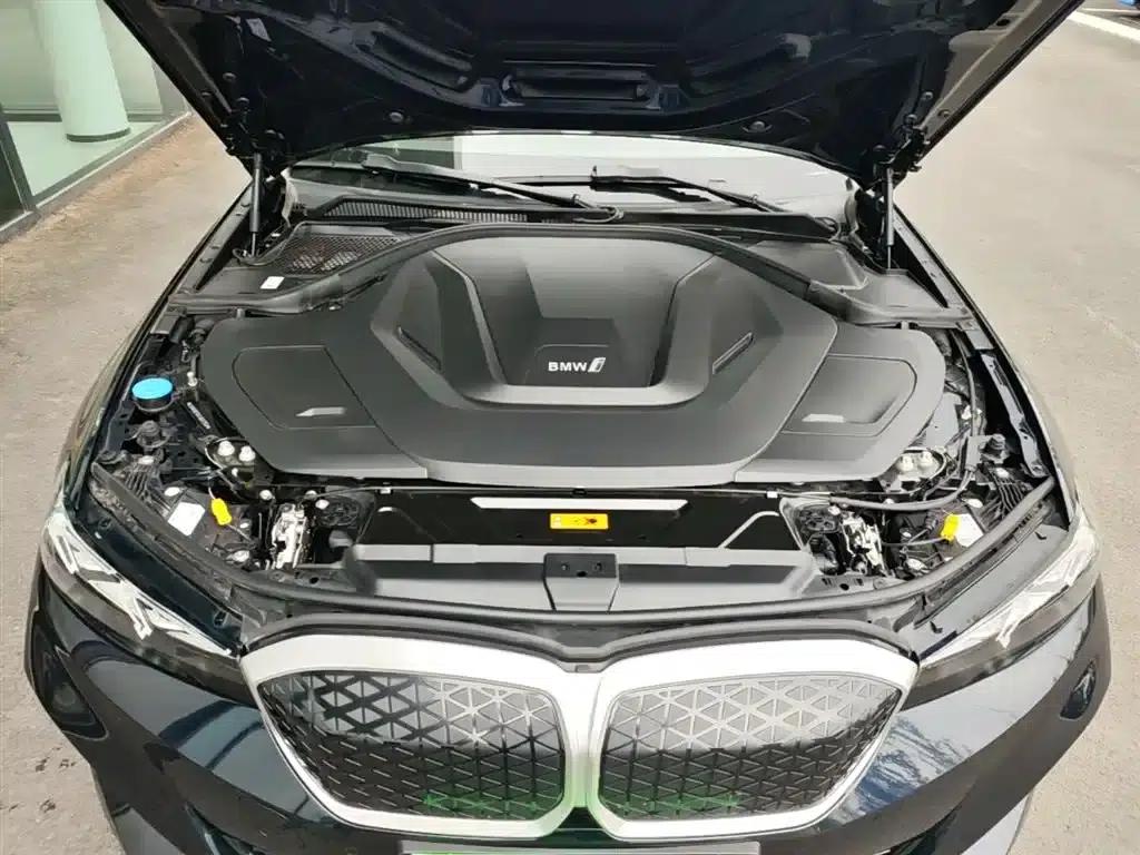 BMW i3 2025 eDrive 35 L — миниатюра 20