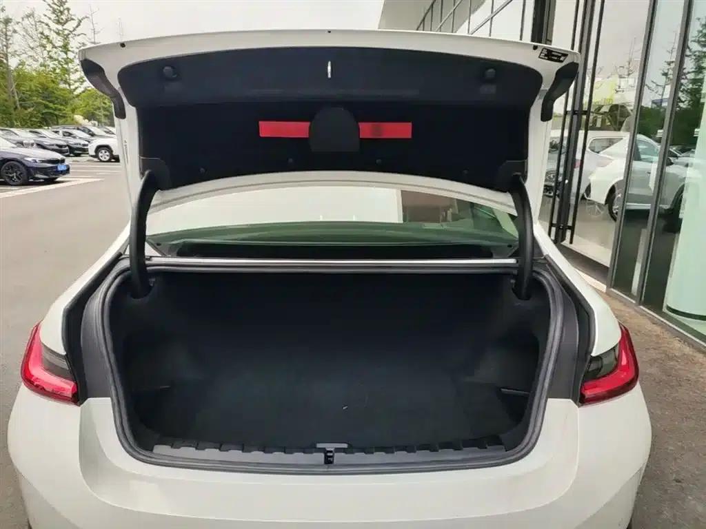 BMW i3 2025 eDrive 35 L — миниатюра 19