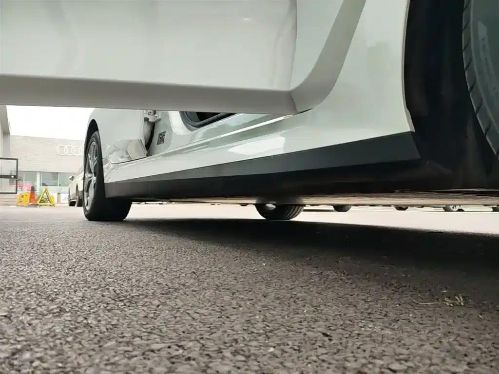 BMW i3 2025 eDrive 35 L — миниатюра 21