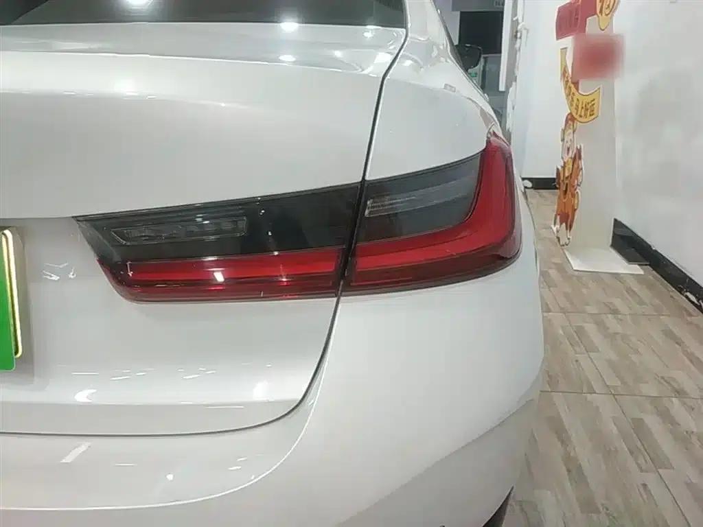 BMW i3 2024 eDrive 40 L Shadow Sport Package — миниатюра 8