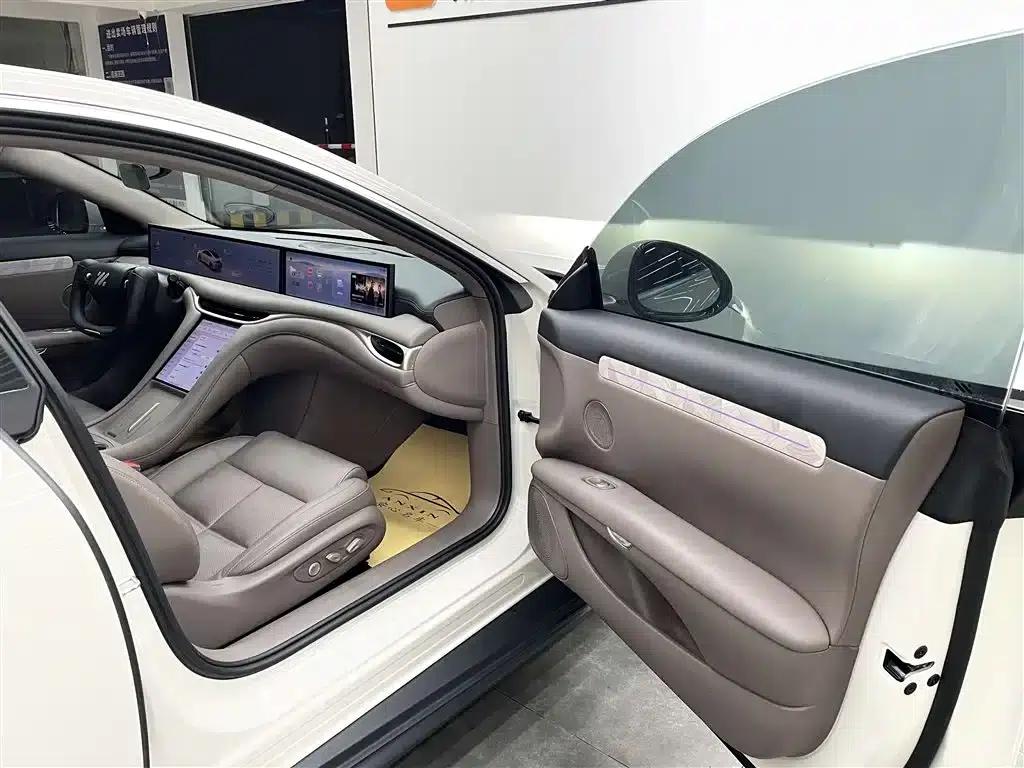 Zhiji L6 2025 Ultra — миниатюра 15