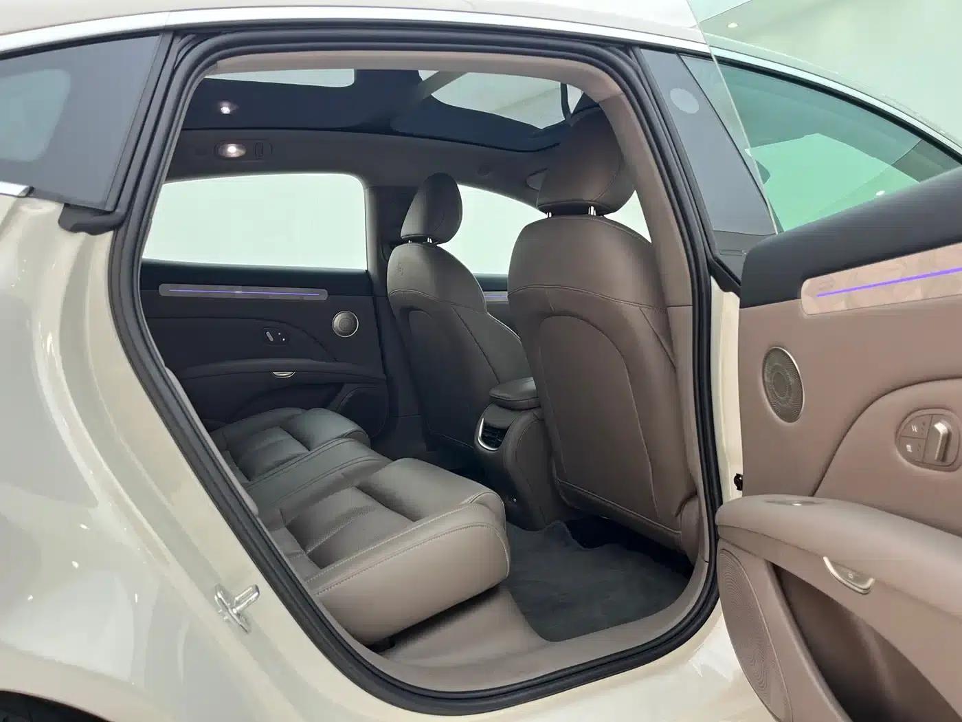 Zhiji L6 2025 Ultra — миниатюра 10