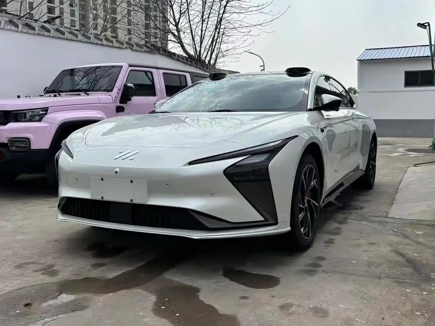 Zhiji L7 2022 Dynamic — миниатюра 1