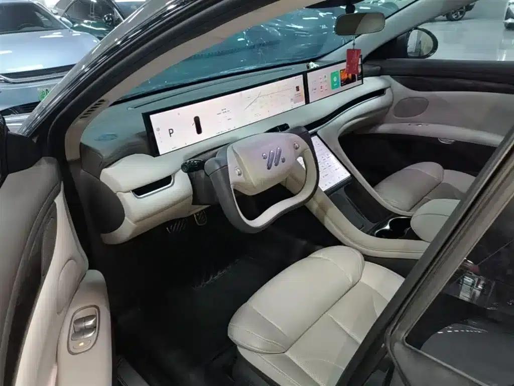 Zhiji L7 2024 MAX Ultra-Long Range Edition — миниатюра 16