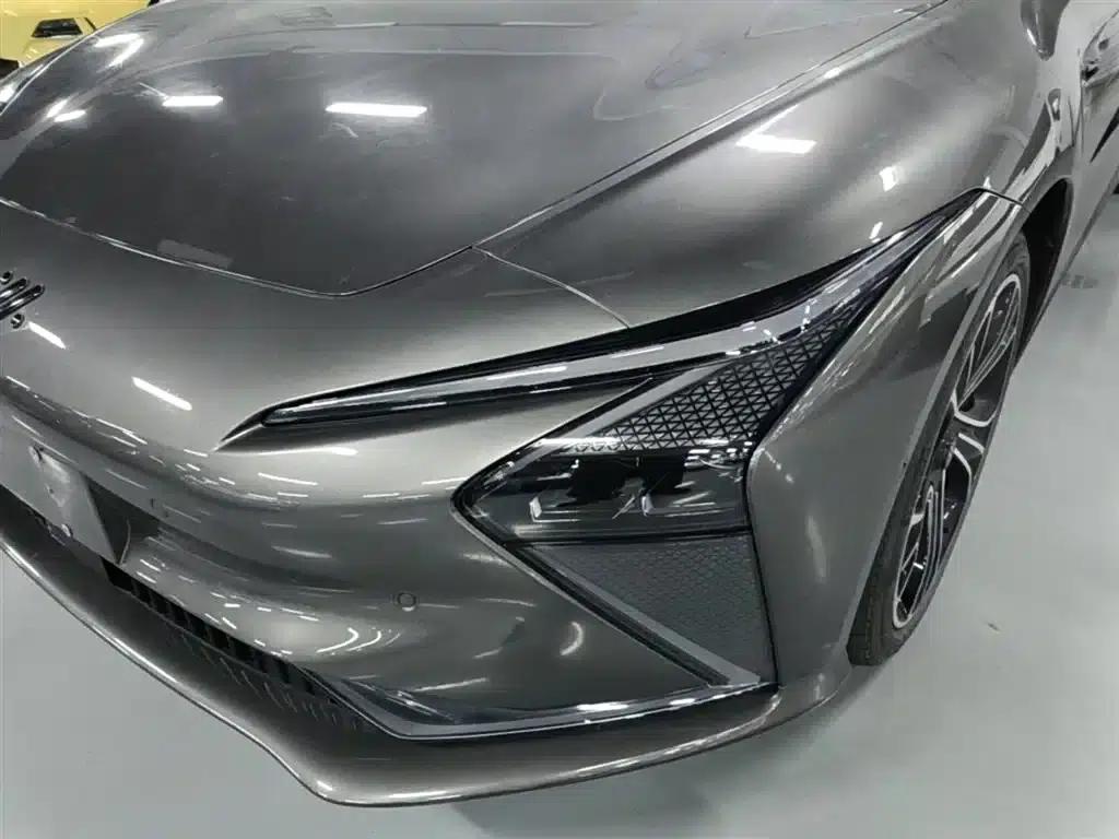 Zhiji L7 2024 MAX Ultra-Long Range Edition — миниатюра 24