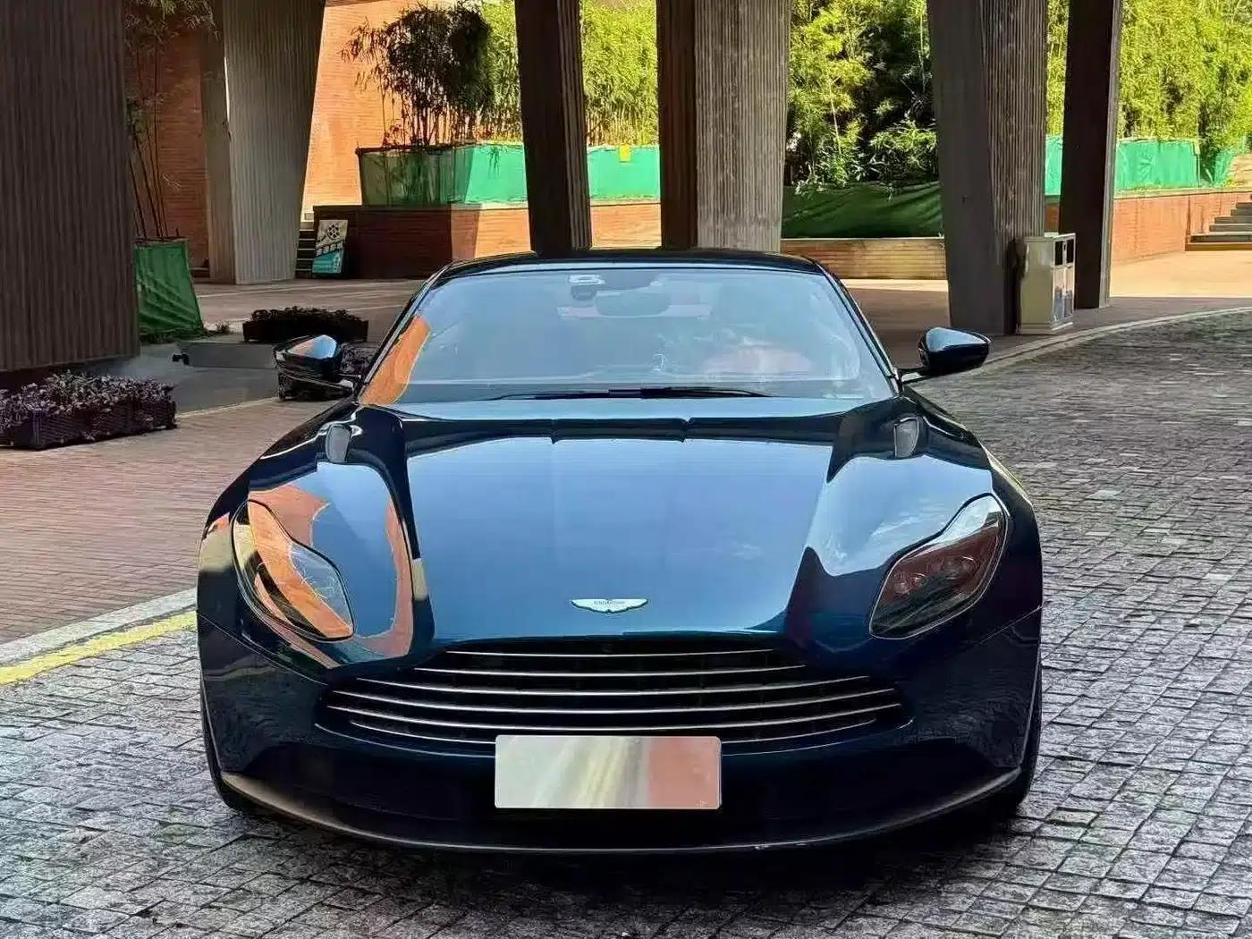 Aston Martin DB11 2019 4.0T V8 Coupe — миниатюра 3