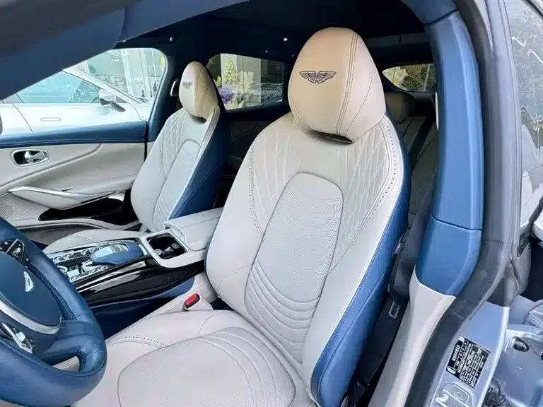 Aston Martin DBX 2023 4.0T V8 707 — миниатюра 5