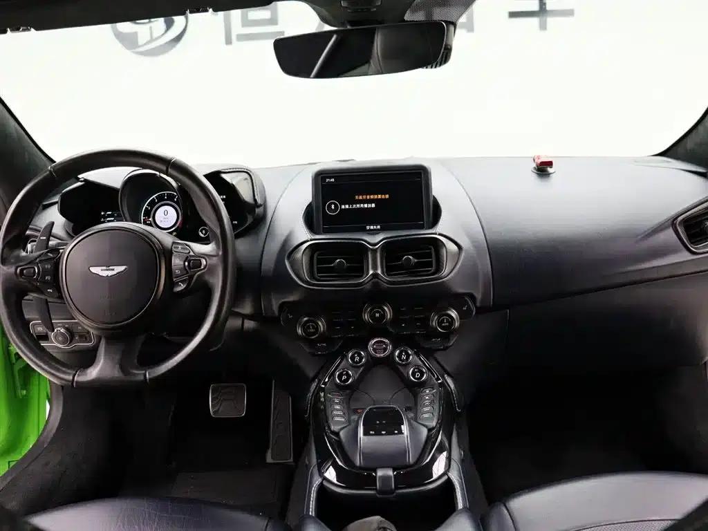 2018 V8 Vantage 4.0T V8 Coupe — миниатюра 11