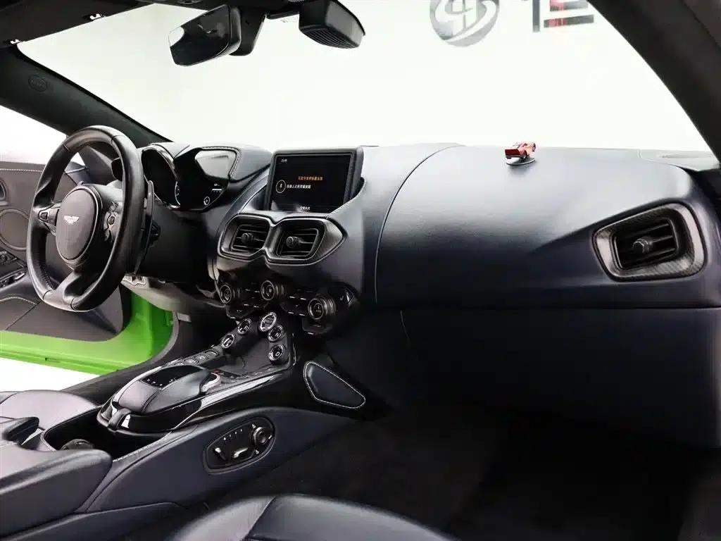 2018 V8 Vantage 4.0T V8 Coupe — миниатюра 17