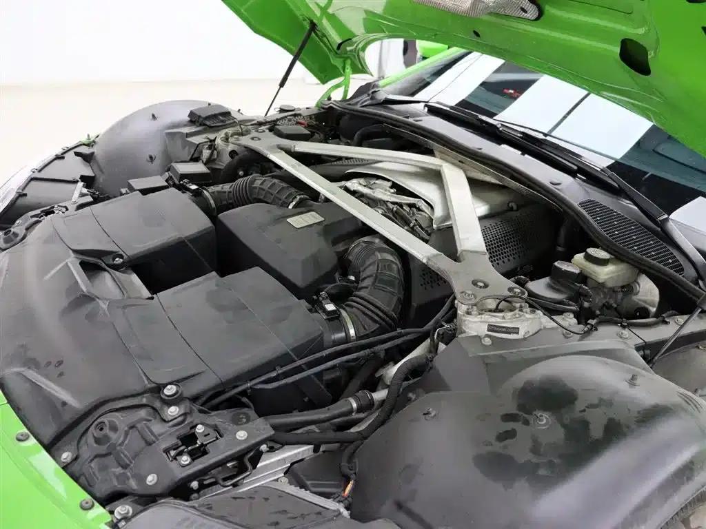 2018 V8 Vantage 4.0T V8 Coupe — миниатюра 18