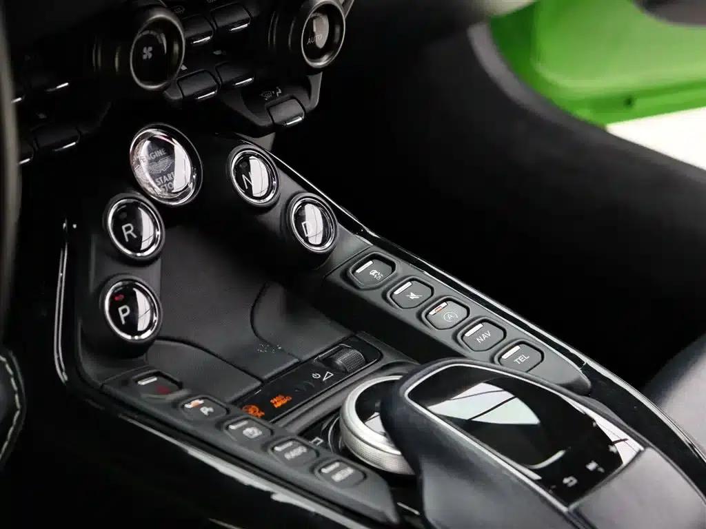 2018 V8 Vantage 4.0T V8 Coupe — миниатюра 6