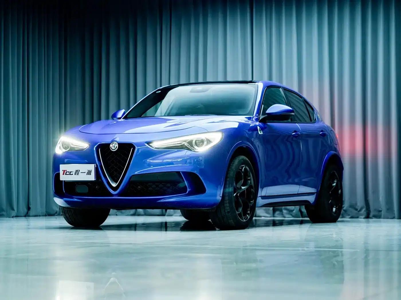 2018 Stelvio 2.9T 510HP Quadrifoglio Edition — миниатюра 1