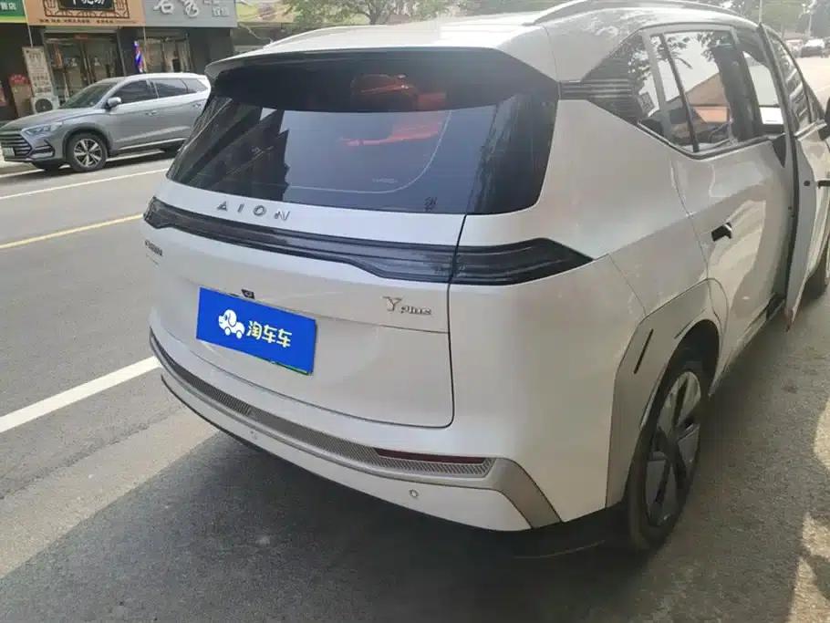 AION Y 2023 Plus 510 Enjoy Edition — миниатюра 3
