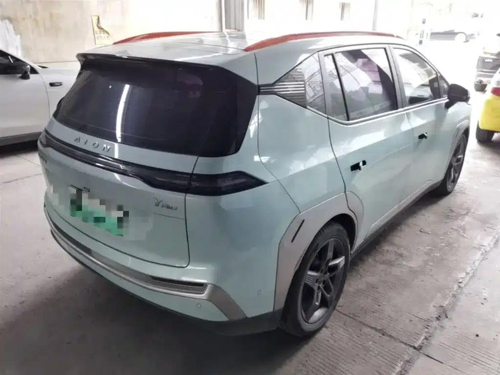 AION Y 2022 Plus 70 Tech Edition — миниатюра 12